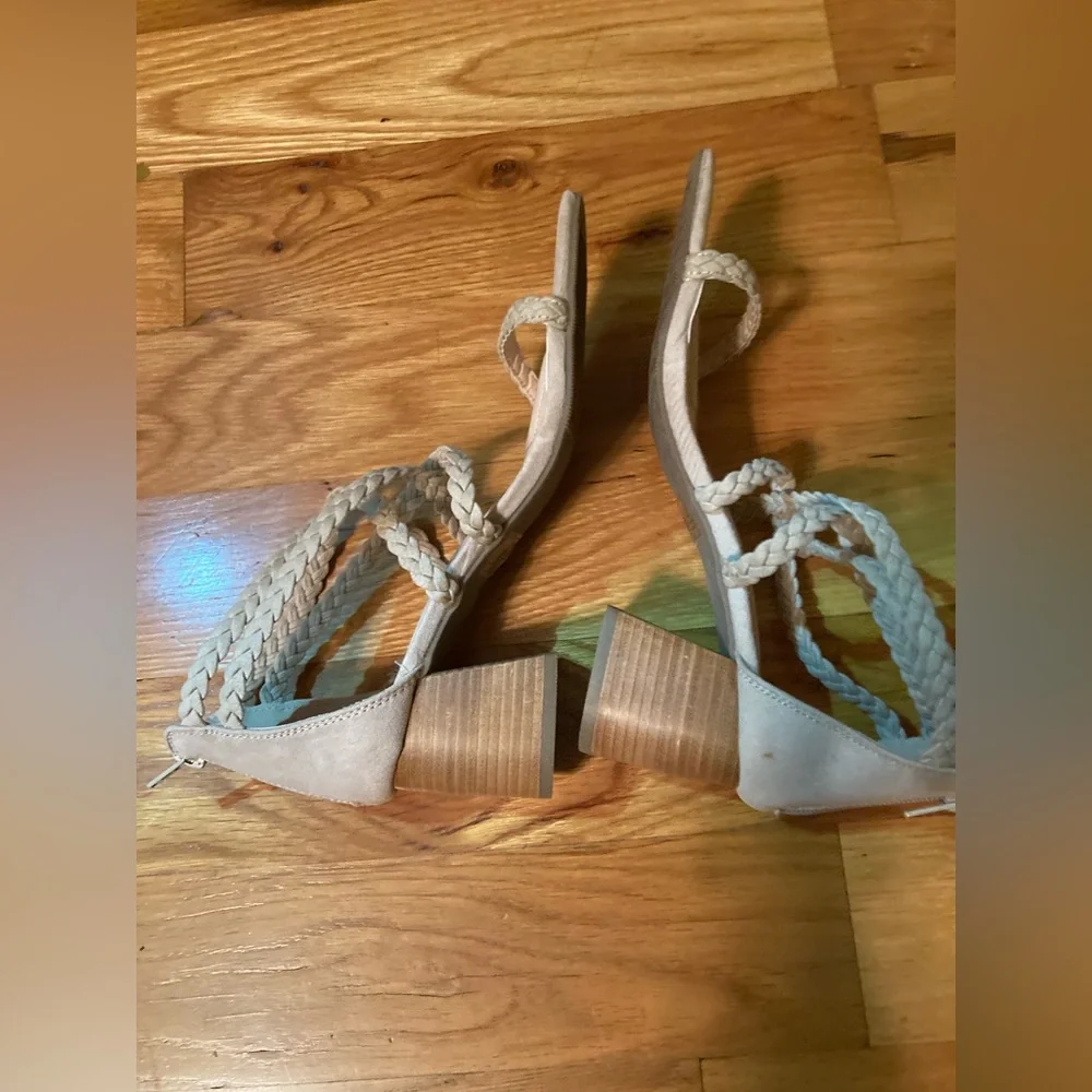 Joie Light nude color strappy block heeled sandals size 6.5 NEW - Picture 6 of 9